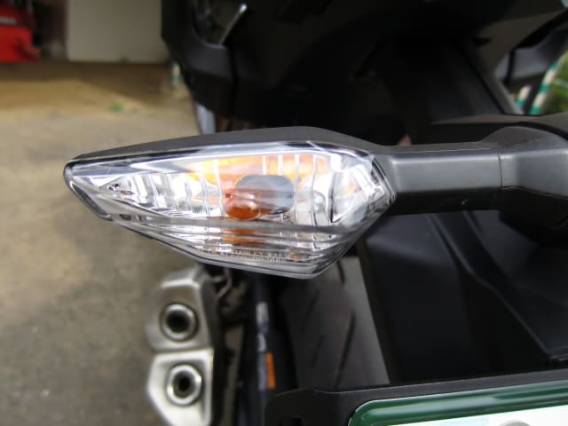 カスタムLEDウインカーの取付ポイント